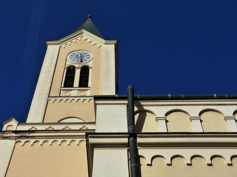 Church Gutter Replacement in Sacramento, CA